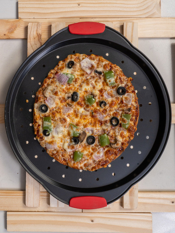 Goodhomes Pizza Pan with Silicone Handle